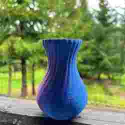 Scalable Nebula Bloom" – 3D Printed Gradient Vase (Scalable)