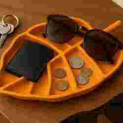 Autumn Leaf Catch-All Tray – 3D Printed Decorative Organizer