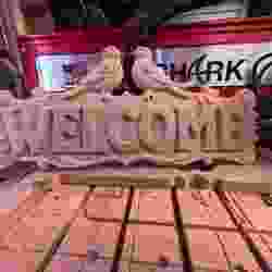 7-Welcome Sign with Birds