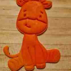 Giraffe cookie cutter