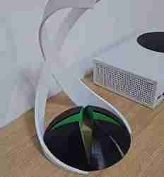 Xbox headset holder