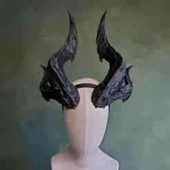 Devil Horns | Raphael