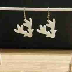 Earrings / pendant in deer shape