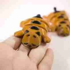 Flexi Cute Lying Bear