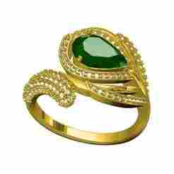 Green Pear Stone Peacock Leaf Diamond Ring