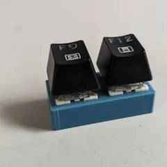 Maushalter fÃ¼r Batteriehalter - Maus TÃ¼rÃ¶ffner Tag 2025