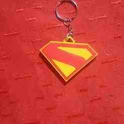 Superman (2025) Shield Keyring