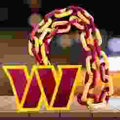 WASHINGTON COMMANDERS NFL CHAIN