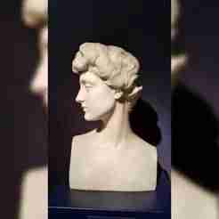 Woman Statue - girl statue - beauty