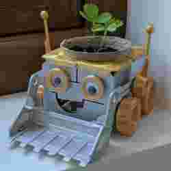 Sprouty - The Robot Digger Planter Pot Construction Kit Toy