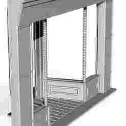 Shop front with door in centre 1/32 scale