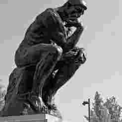 Suporte Alexa Echo Dot 4a e 5a Geração The Thinker Version 2