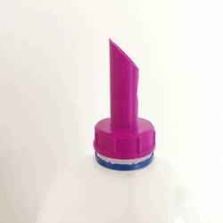 Tapón para la botella de agua destilada del Mercadona