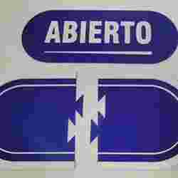 Letrero ABIERTO / CERRADO