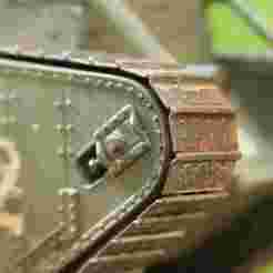 1/35 British WWI tank track links.