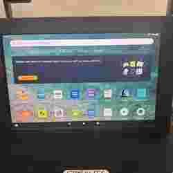 Amazon FireHd 10 (2021) wall mount