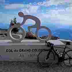 Borne sommet Grand Colombier