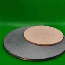 Simple rotating platform for subject photography