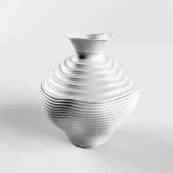 Smooth vase