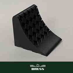 WHEEL CHOCK FOR 1/10 RC CAR  - BrussDesigns