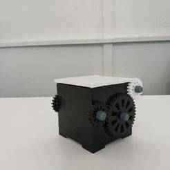 Box with gears