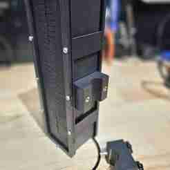 Disc Golf Glow Charger for cart handle