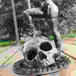 Skull on Harley Miss Summer