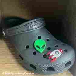 Uzaylı Timsah Charms