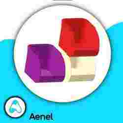 Küçük istiflenebilir kutu