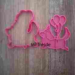 labrador dog with balloon cutter and marker