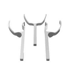 Retractor For Edentulous Scanning