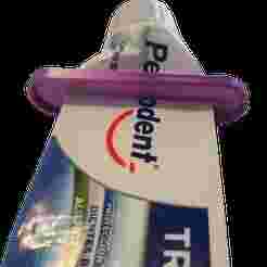 toothpaste squeezer