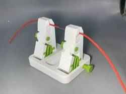 Strong Helping Hand Clamp Fixture Assembly For Desk - Easy To Print - Squeeze Spring