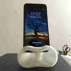 iPhone 6 or 7 Passive speaker amplifier and charging dock