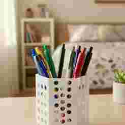 MULTIFACETED PENCIL HOLDER