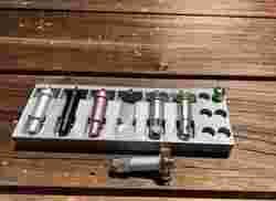 Bernina 700/800 Bobbin holder