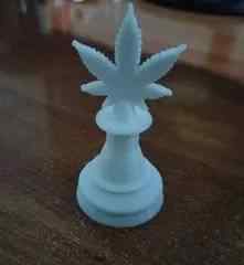 Pawn on helmet - Modular Champion (fairy chess piece)