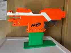Display Stand for Nerf Blasters (Nerf Elite Dart Magazine Geometry) (Silly Stand)