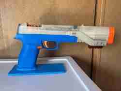 Display Stand for the Zinc Nerf Pistol (118 Design) (Silly Stand)