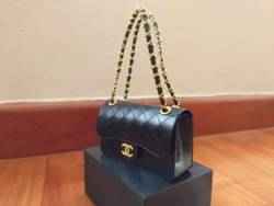 Timeless/Classic Chanel Handbag