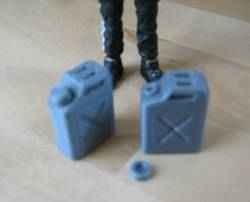 Çıkarılabilir kapaklı gaz/su kutusu (3,75" ölçekli)