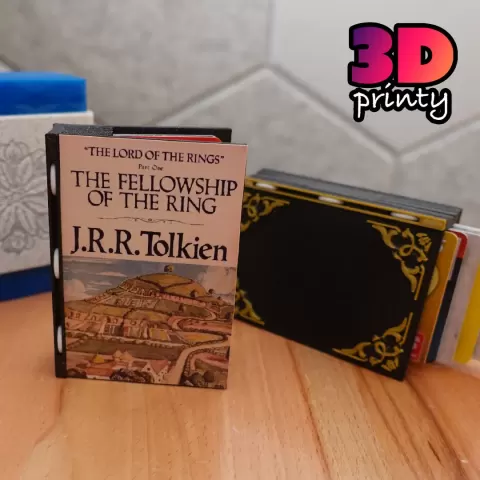 Novel Wallet