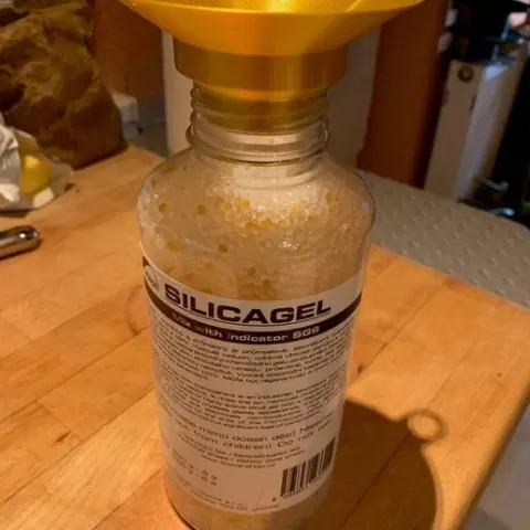 SilicaGel Funnel