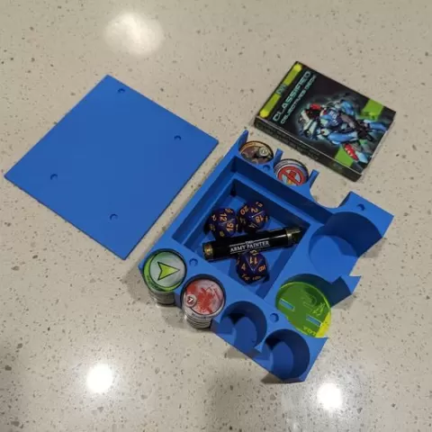 Infinity Token Holder
