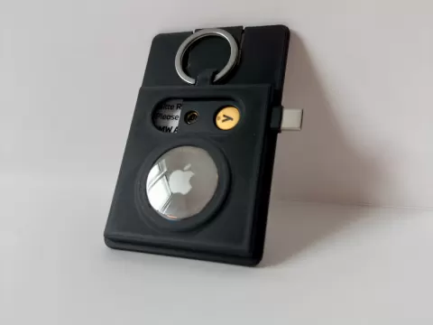 Slim ID Card Holder with AirTag & YubiKey Slot