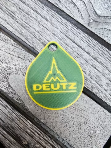 DEUTZ keychain