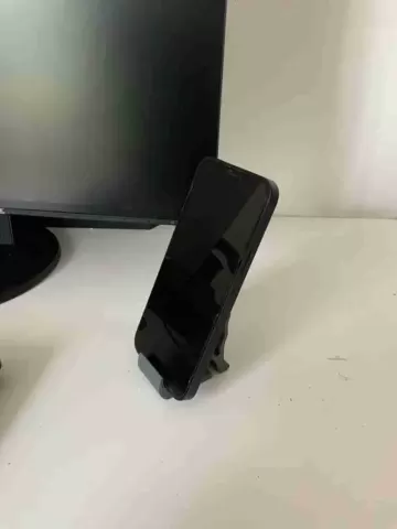Wolf phone holder - desktop accessory - Jochiev
