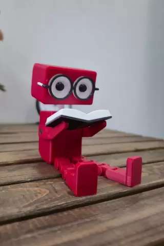 Wooby Collection Read Robot