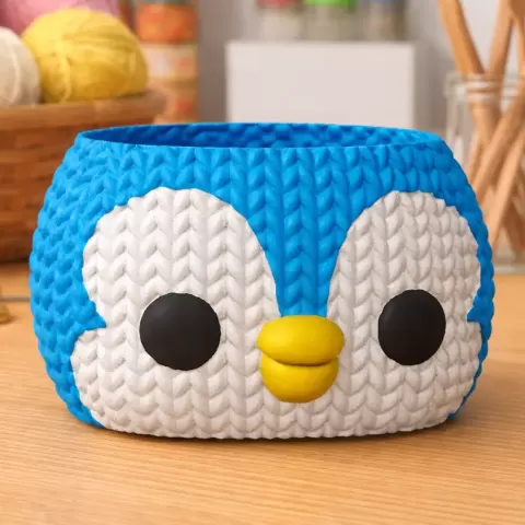KNITTED PENGUIN PLANTER / HOLDER