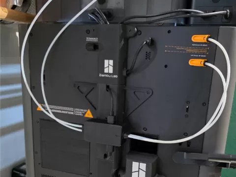 Kabelführung H2-Serie mit Track Switch Montage
